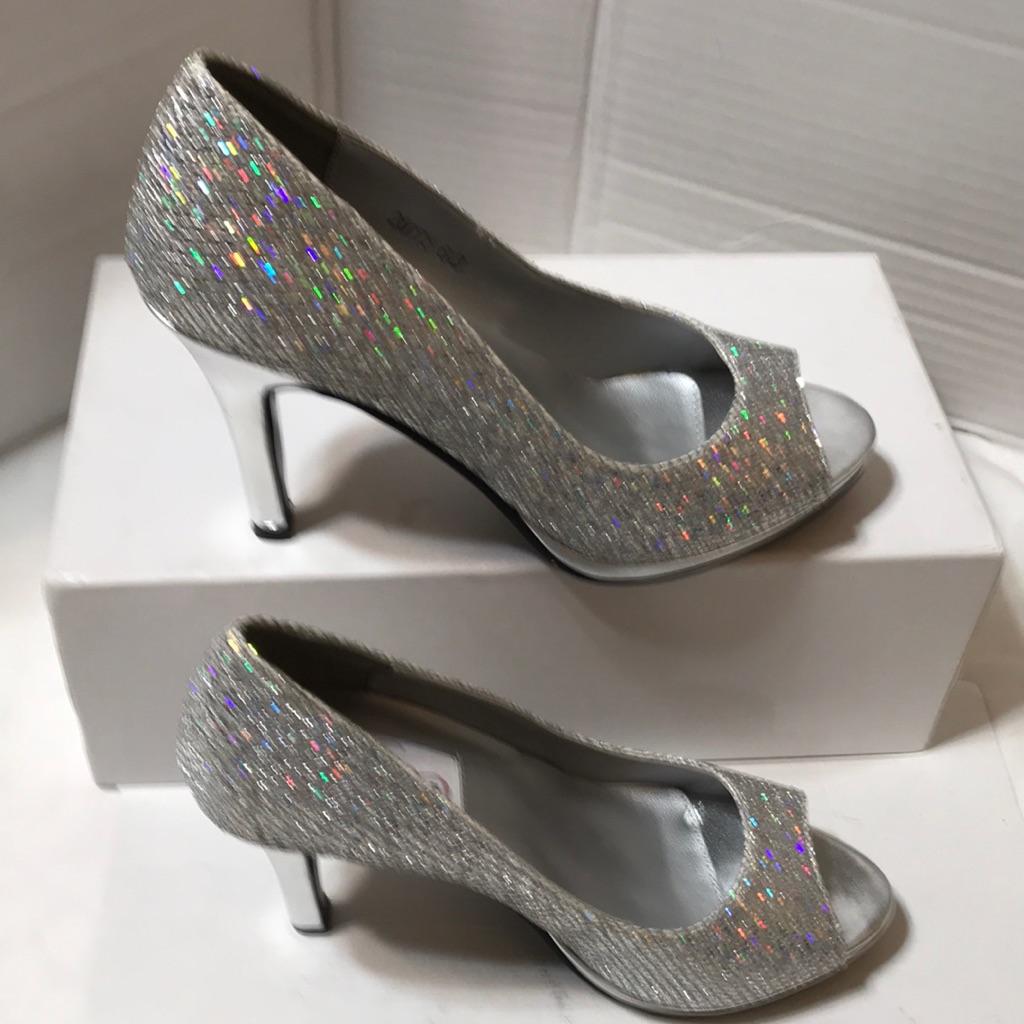 New! Dyeables Platform Bedazzled Heels